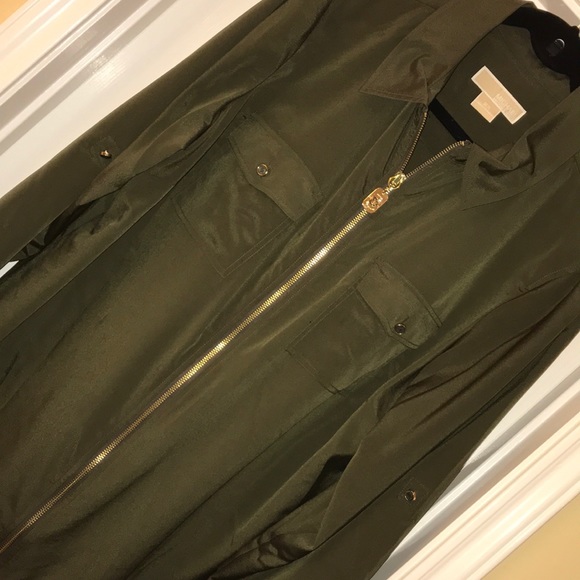 Olive green Michael Kors blouse - Picture 1 of 3